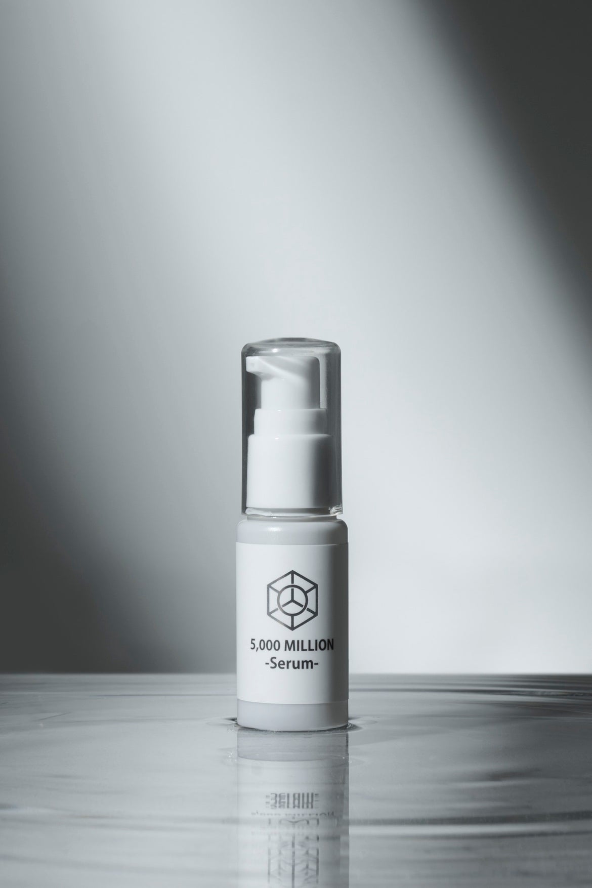 5,000 MILLION SERUM -セラム-